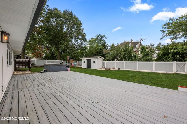 20 Middle Lane, Long Branch, NJ 07740
