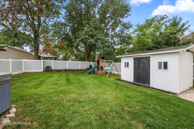 20 Middle Lane, Long Branch, NJ 07740
