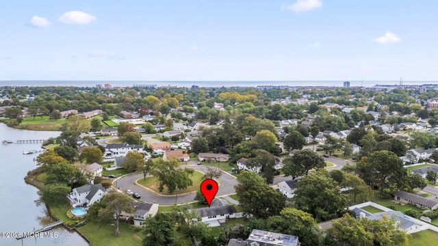20 Middle Lane, Long Branch, NJ 07740