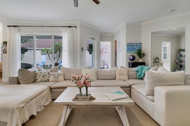 322 Marlberry Circle, Jupiter, FL 33458