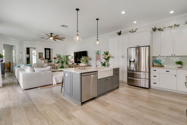 322 Marlberry Circle, Jupiter, FL 33458