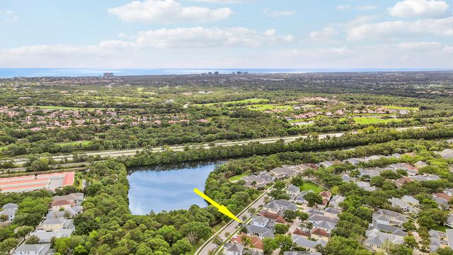 322 Marlberry Circle, Jupiter, FL 33458
