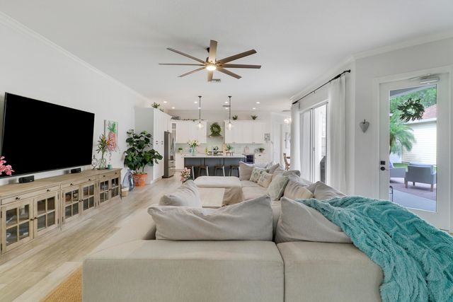 322 Marlberry Circle, Jupiter, FL 33458