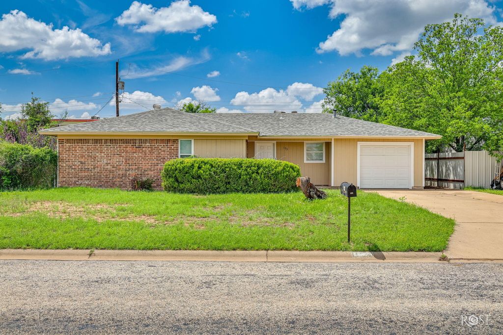 153 Woodruff Street, San Angelo, TX 76905