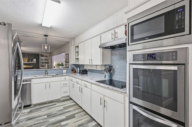 1308 W Redbud Drive, Hurst, TX 76053