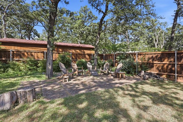 1308 W Redbud Drive, Hurst, TX 76053