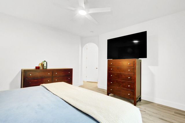 7113 Kensington Court, Palm Beach Gardens, FL 33418