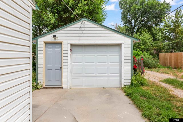 308 W 29th Avenue, Bellevue, NE 68005