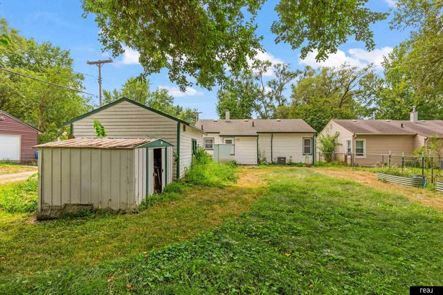 308 W 29th Avenue, Bellevue, NE 68005
