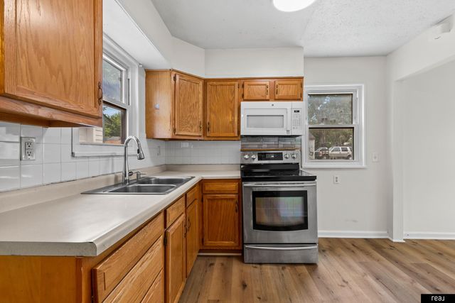 308 W 29th Avenue, Bellevue, NE 68005
