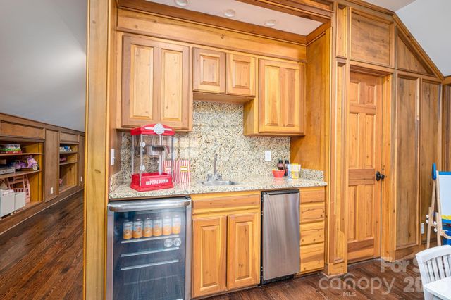 3636 Brentwood Drive, Gastonia, NC 28056