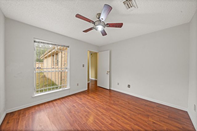 10714 Sherburne Drive, Houston, TX 77072