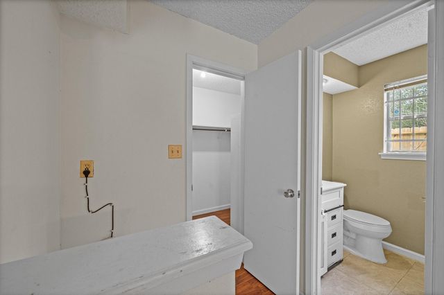 10714 Sherburne Drive, Houston, TX 77072