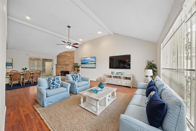 10714 Sherburne Drive, Houston, TX 77072