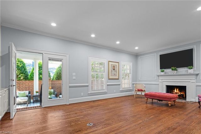 7 Ashton Square, Greensboro, NC 27408
