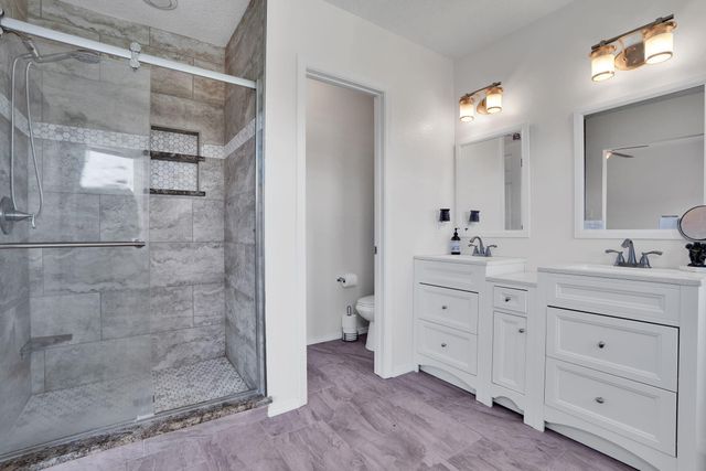 4605 Mesa Encantada Court NW, Albuquerque, NM 87120