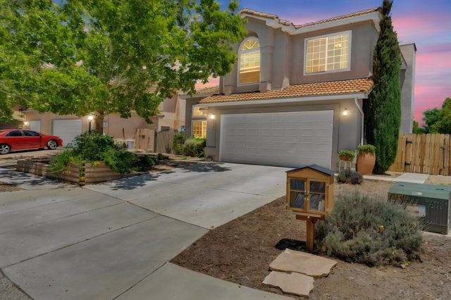 4605 Mesa Encantada Court NW, Albuquerque, NM 87120