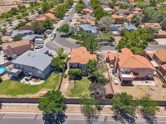 4605 Mesa Encantada Court NW, Albuquerque, NM 87120