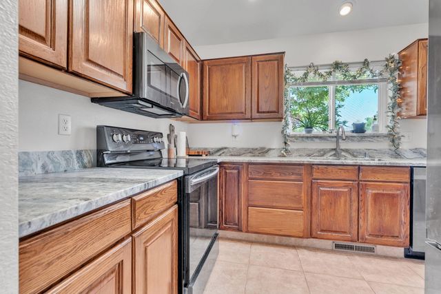 4605 Mesa Encantada Court NW, Albuquerque, NM 87120