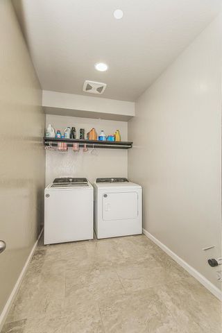 3028 N Hornet Avenue, Fresno, CA 93737