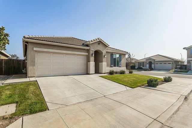 3028 N Hornet Avenue, Fresno, CA 93737