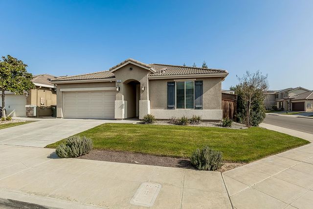 3028 N Hornet Avenue, Fresno, CA 93737