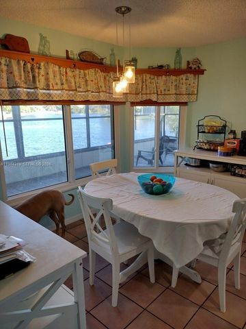 14531 Hickory Ct, Davie, FL 33325