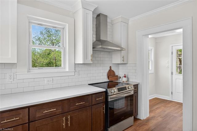 2280 Darwick Road, Winston-salem, NC 27127