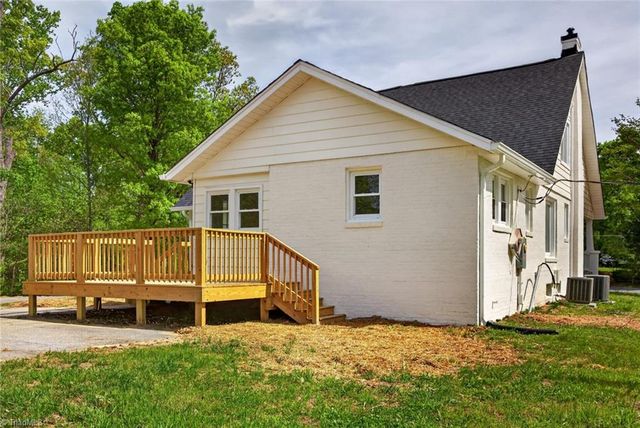 2280 Darwick Road, Winston-salem, NC 27127