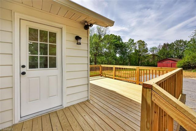 2280 Darwick Road, Winston-salem, NC 27127