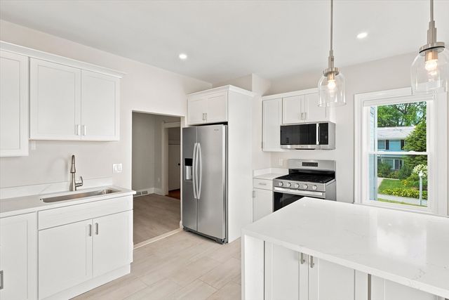 40 Cross St. 1, Franklin, MA 02038