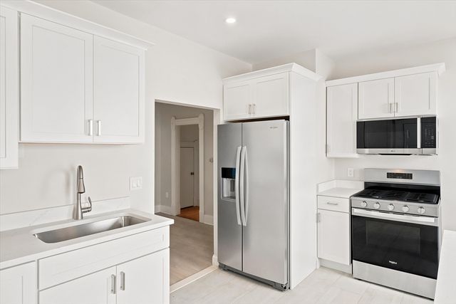 40 Cross St. 1, Franklin, MA 02038