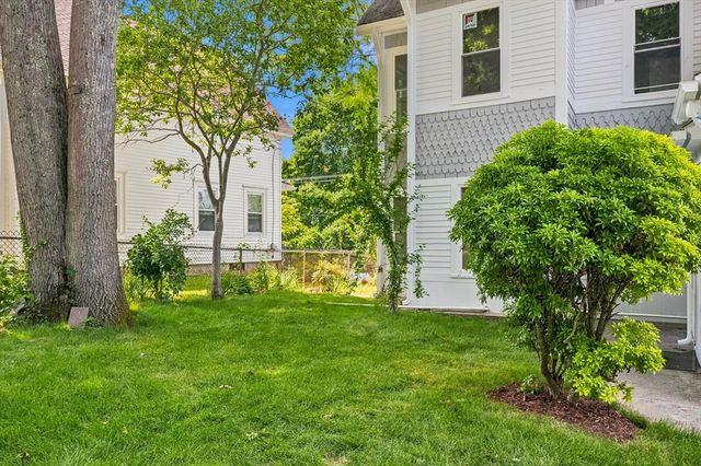 40 Cross St. 1, Franklin, MA 02038