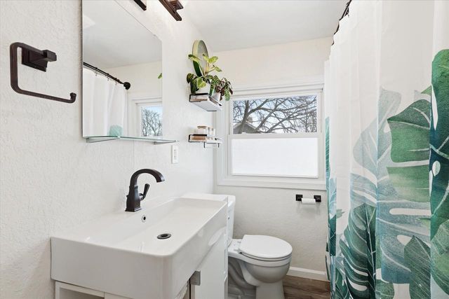 727 N BENNETT STREET, Appleton, WI 54914