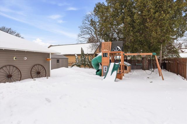 727 N BENNETT STREET, Appleton, WI 54914