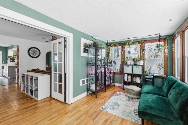 727 N BENNETT STREET, Appleton, WI 54914