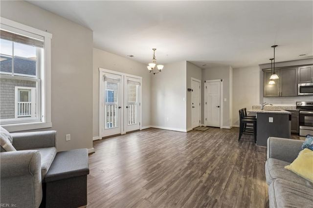 7922 Shore Dr Apt 303, Norfolk, VA 23518
