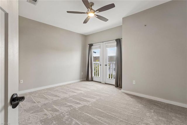 7922 Shore Dr Apt 303, Norfolk, VA 23518