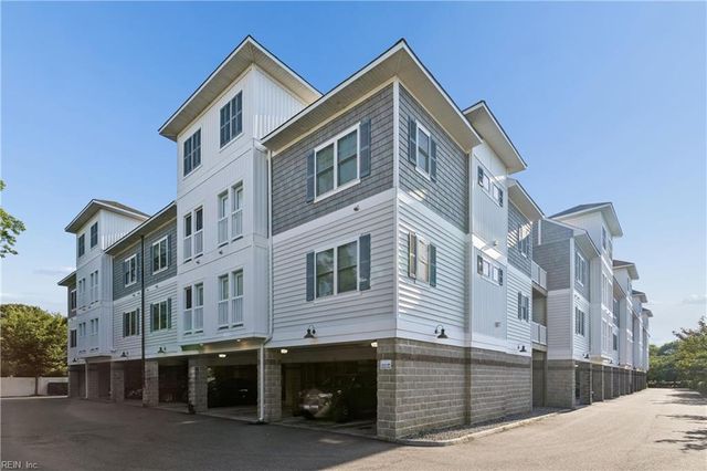 7922 Shore Dr Apt 303, Norfolk, VA 23518