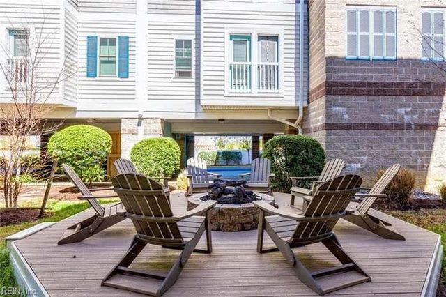 7922 Shore Dr Apt 303, Norfolk, VA 23518