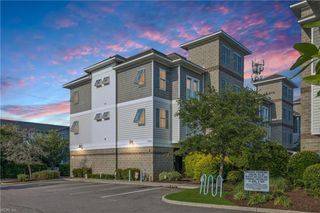7922 Shore Dr Apt 303, Norfolk, VA 23518