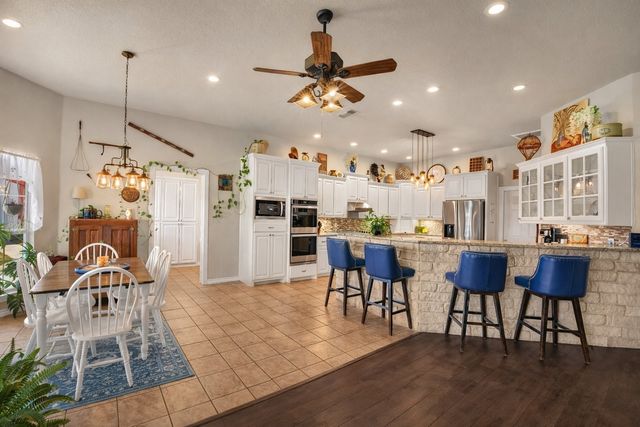 737 County Road 4699, Boyd, TX 76023
