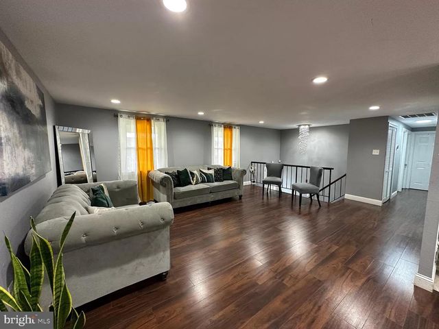 44 EMBER LN, Willingboro, NJ 08046