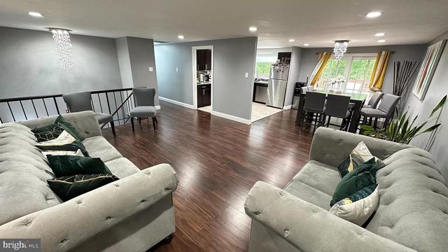 44 EMBER LN, Willingboro, NJ 08046