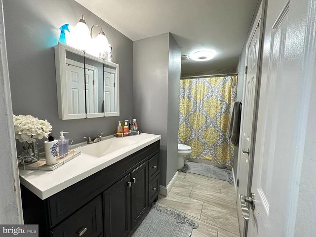 44 EMBER LN, Willingboro, NJ 08046