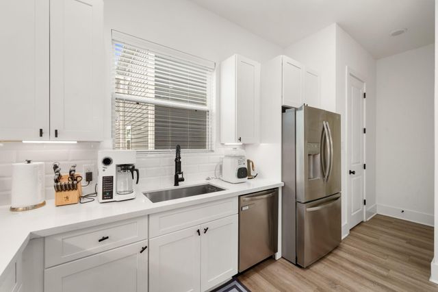 901 Lehman Street C, Houston, TX 77018