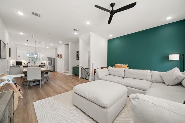 901 Lehman Street C, Houston, TX 77018
