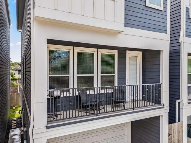 901 Lehman Street C, Houston, TX 77018