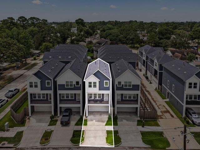 901 Lehman Street C, Houston, TX 77018