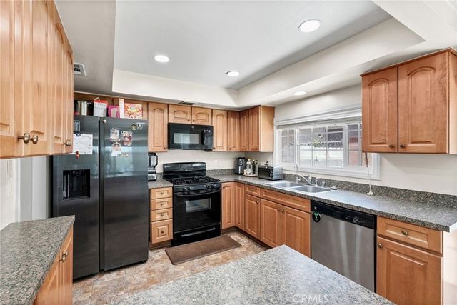 28948 Flowerpark Drive, Canyon Country, CA 91387